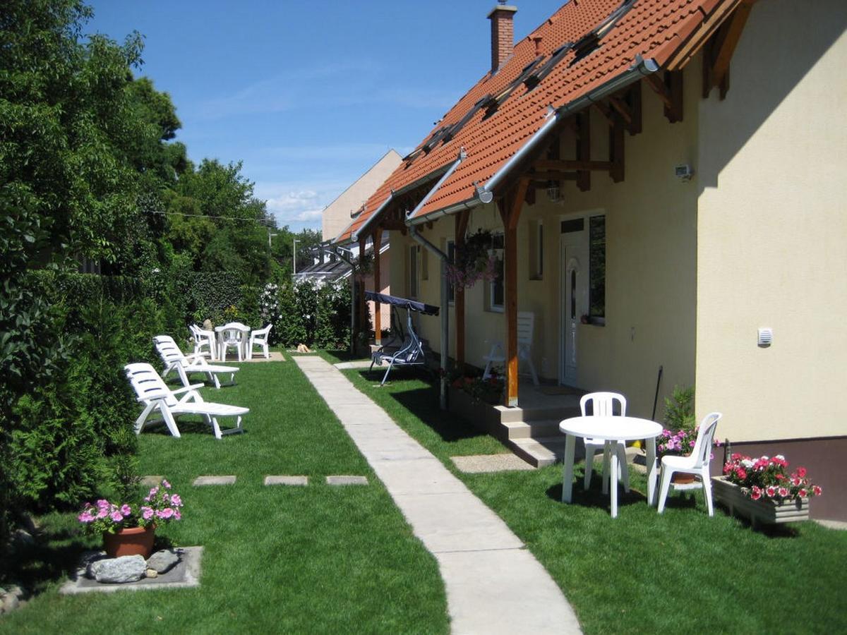 Lala Apartmanok Balatonboglár Extérieur photo
