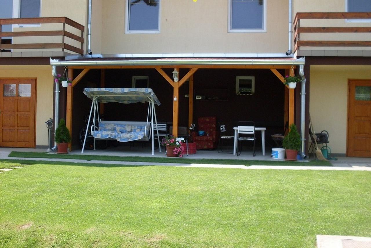 Lala Apartmanok Balatonboglár Extérieur photo
