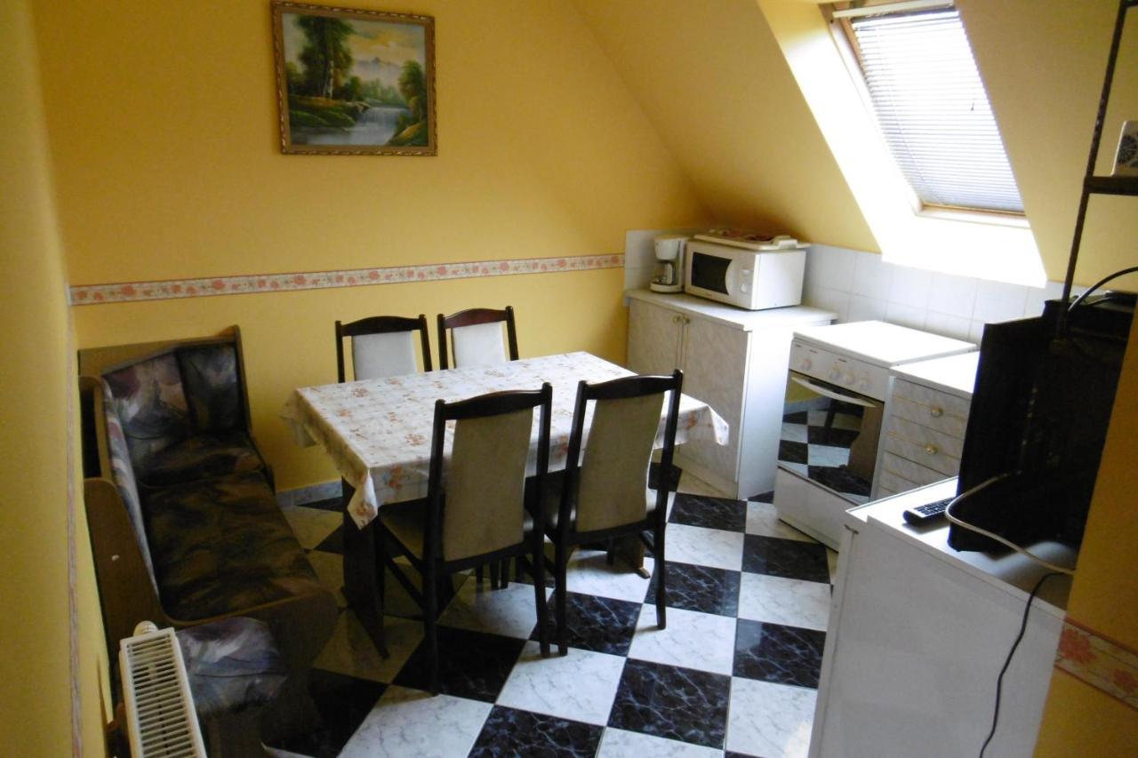 Lala Apartmanok Balatonboglár Extérieur photo